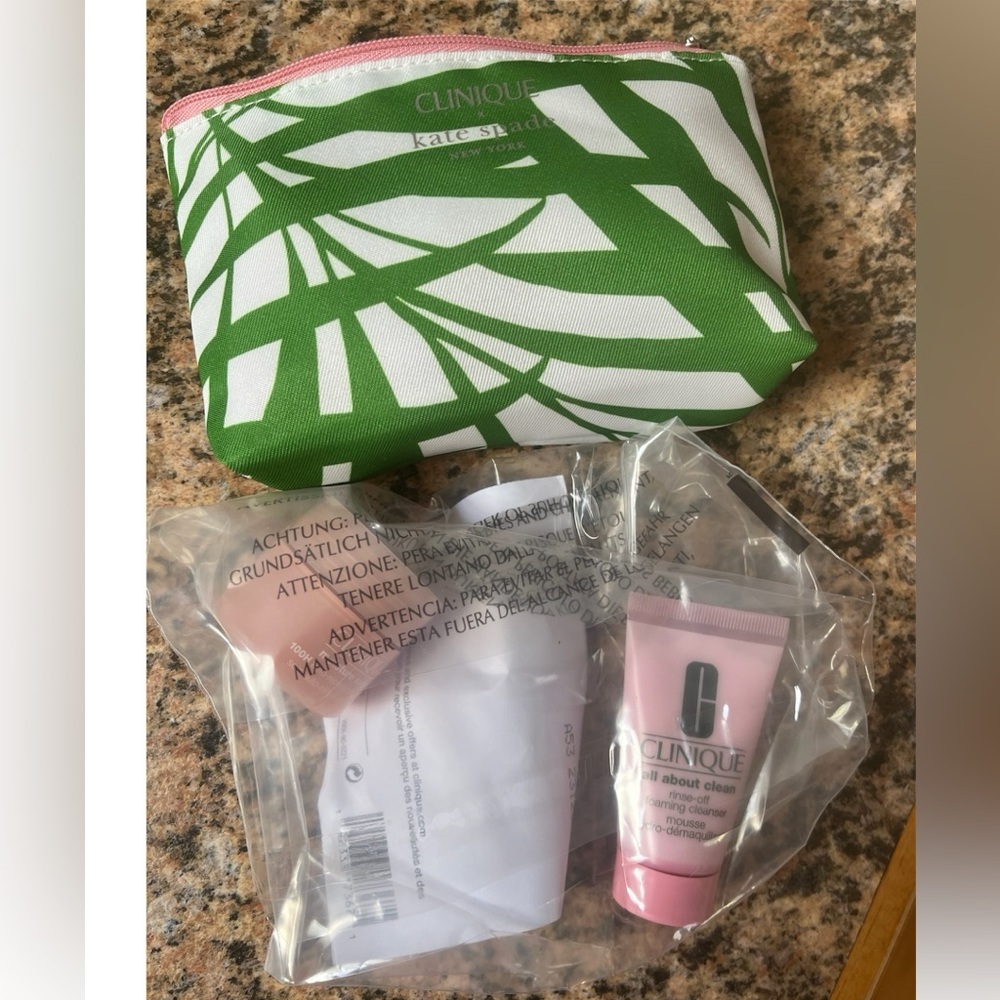 Kate Spade x Clinique Skincare Bundle
